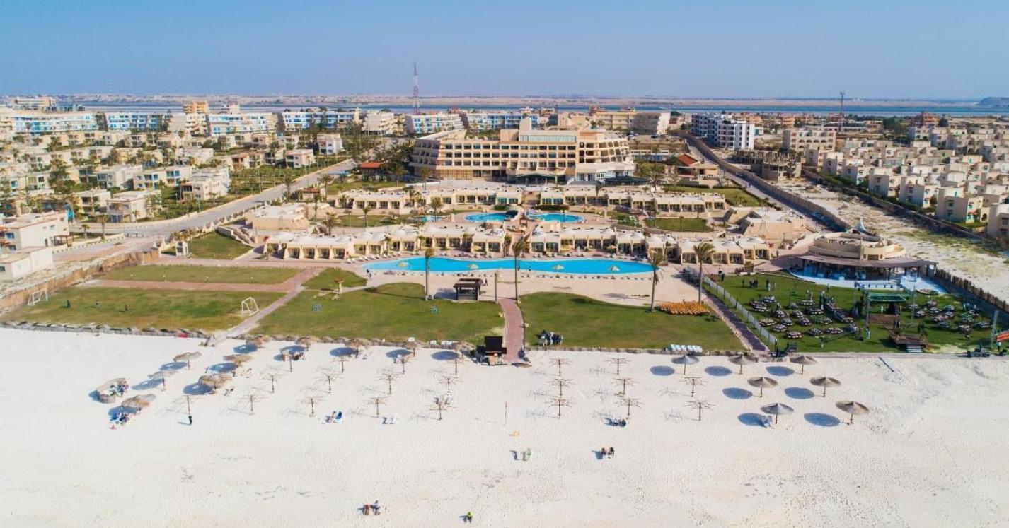 ボルグ エル アラブ ビーチ ホテル ボルグ・エル・アラブ エクステリア 写真 Aerial view of the resort